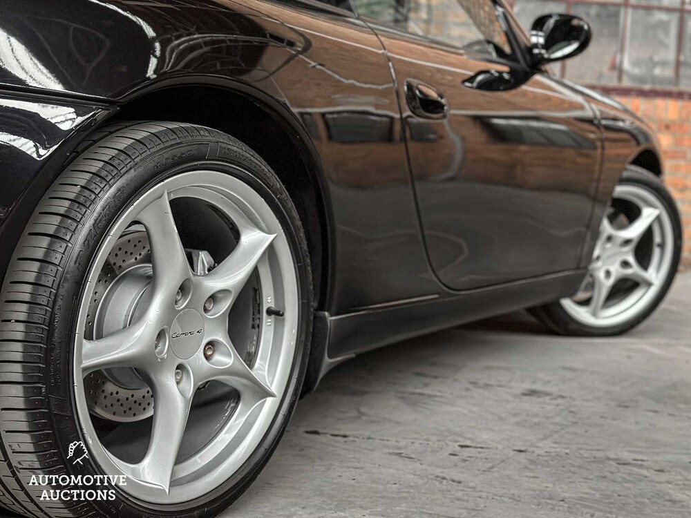 Porsche 911 Carrera 4 996 3.6 Coupé 320PS 2002, 83-TKV-4 