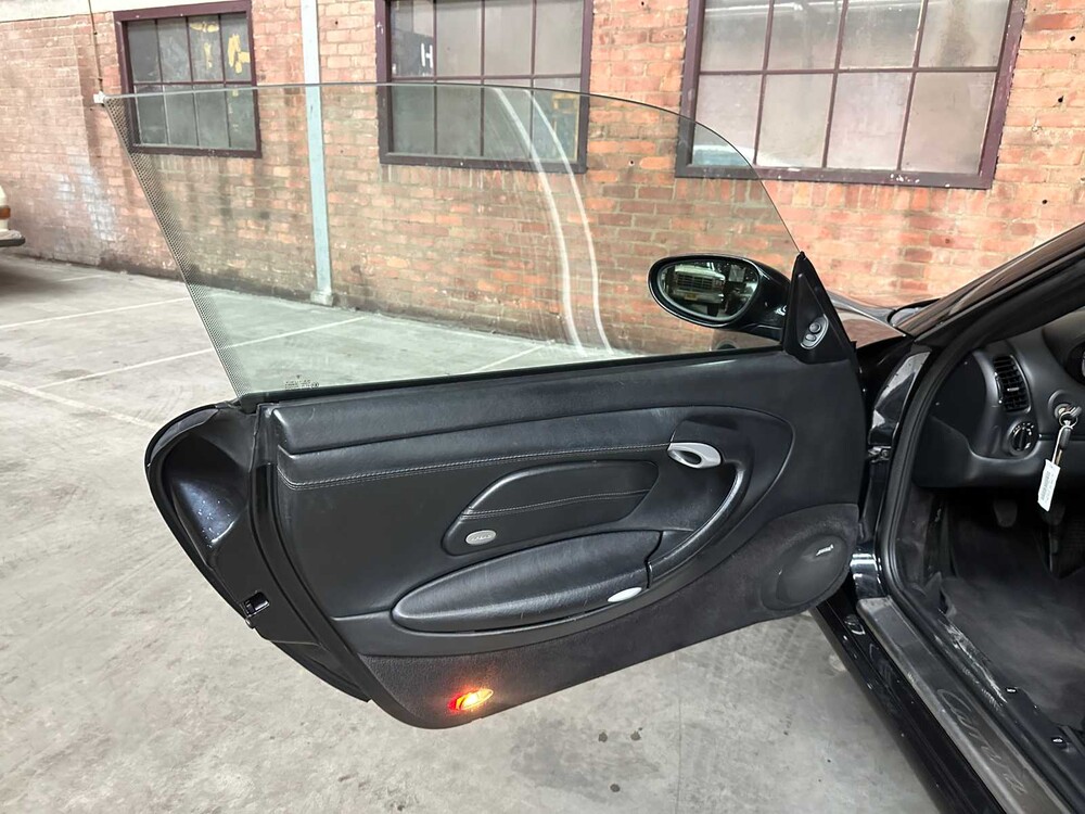 Porsche 911 Carrera 4 996 3.6 Coupé 320PS 2002, 83-TKV-4 