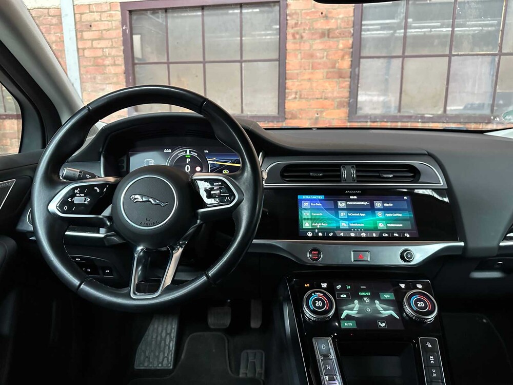 Jaguar I-PACE EV400 S 90 kWh 400PS 2018 (Original-UK), XF-977-F