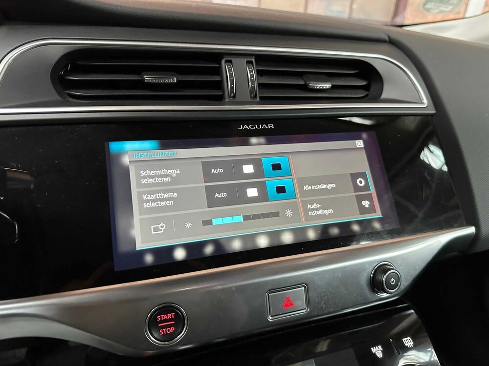 Jaguar I-PACE EV400 S 90 kWh 400PS 2018 (Original-UK), XF-977-F