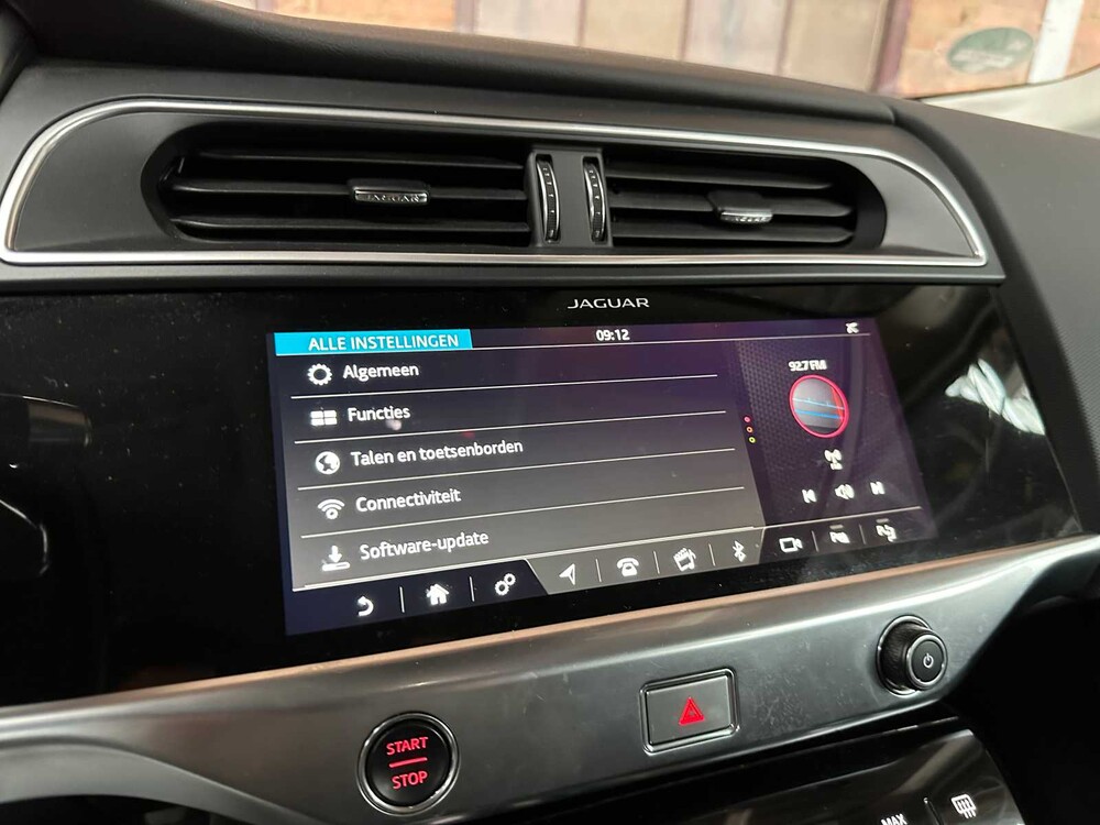 Jaguar I-PACE EV400 S 90 kWh 400PS 2018 (Original-UK), XF-977-F