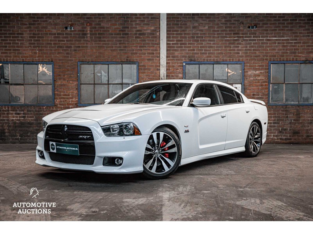 Dodge Charger SRT-8 6.4 V8 HEMI 477PS 2014, N-915-JF