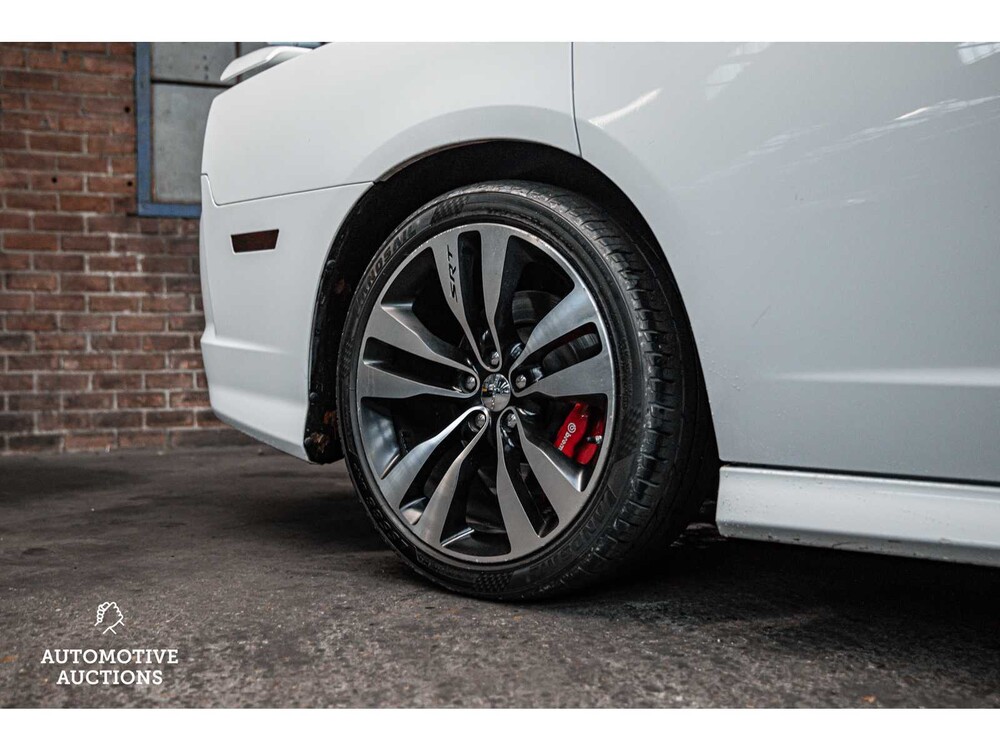 Dodge Charger SRT-8 6.4 V8 HEMI 477PS 2014, N-915-JF