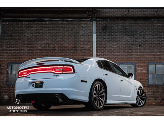 Dodge Charger SRT-8 6.4 V8 HEMI 477PS 2014, N-915-JF