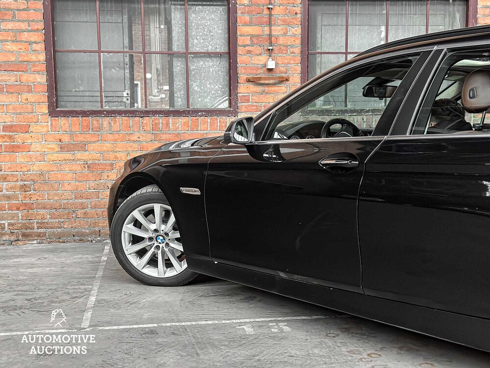 BMW 520d Touring High Executive -FACELIFT- 184PS 2014 F11 5er, GR-813-D