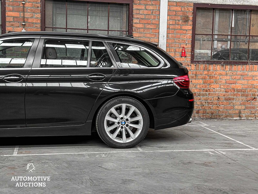 BMW 520d Touring High Executive -FACELIFT- 184PS 2014 F11 5er, GR-813-D