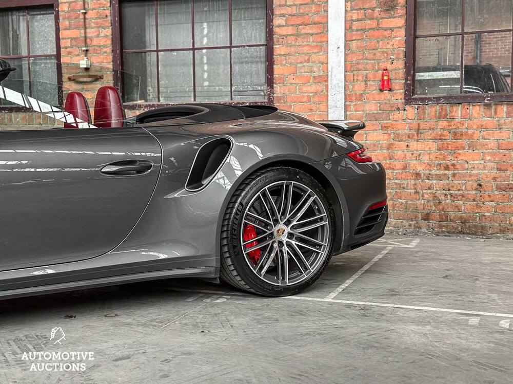 Porsche 911 Turbo 991 Cabriolet 3.8 Facelift 540pk 2017 (Origineel-NL) Sport-Chrono, NL-708-Z