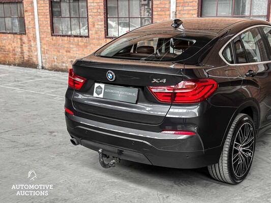 BMW X4 xDrive20i F26 184pk 2015 (Origineel-NL), GN-409-L