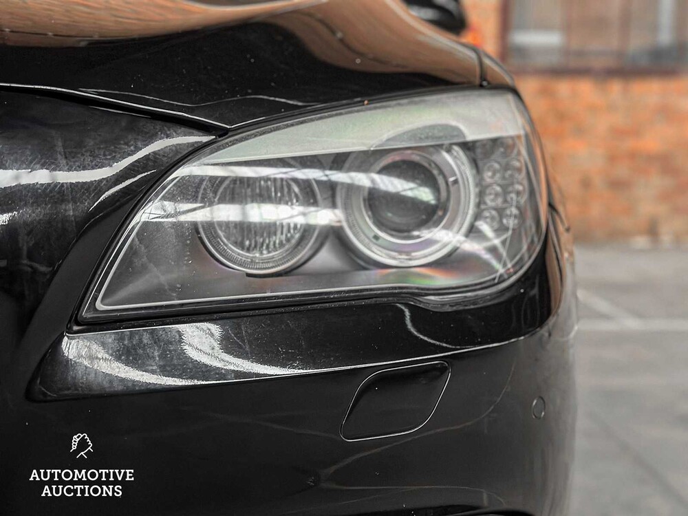 BMW 740i M-Sport 3.0 L6 326PS 2011 7er