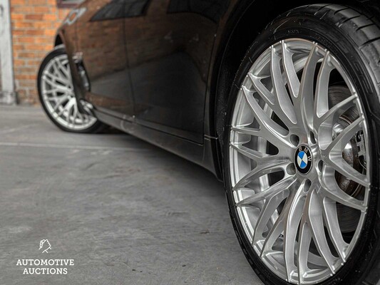 BMW 740i M-Sport 3.0 L6 326hp 2011 7-Series