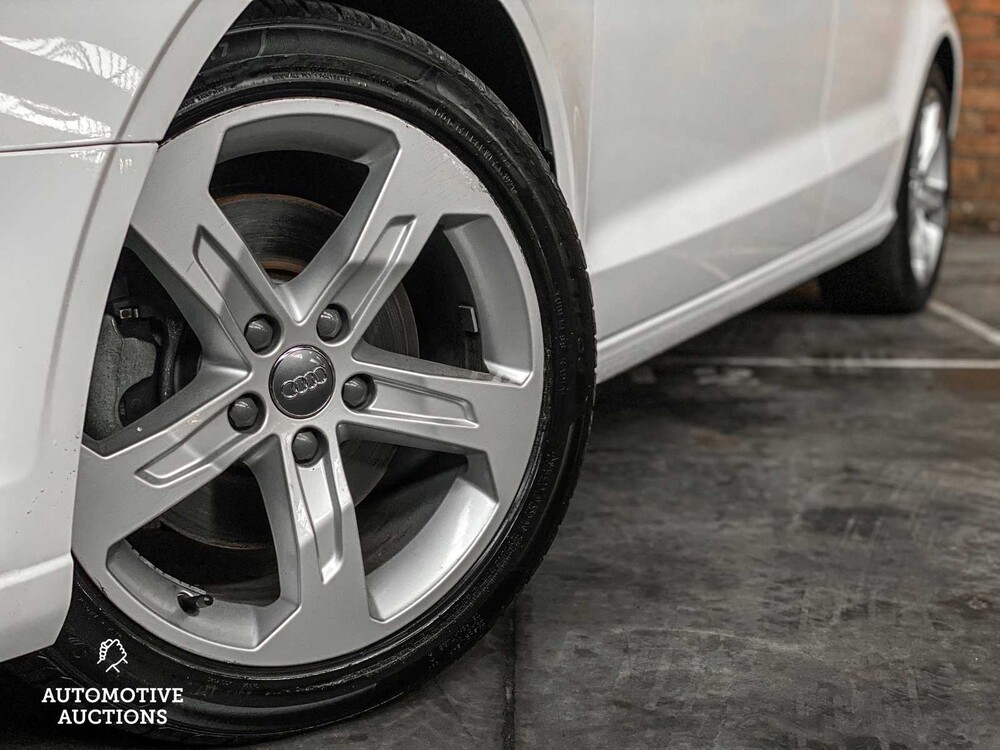 Audi A3 Limousine 2.0 Premium S-tronic 222PS 2016