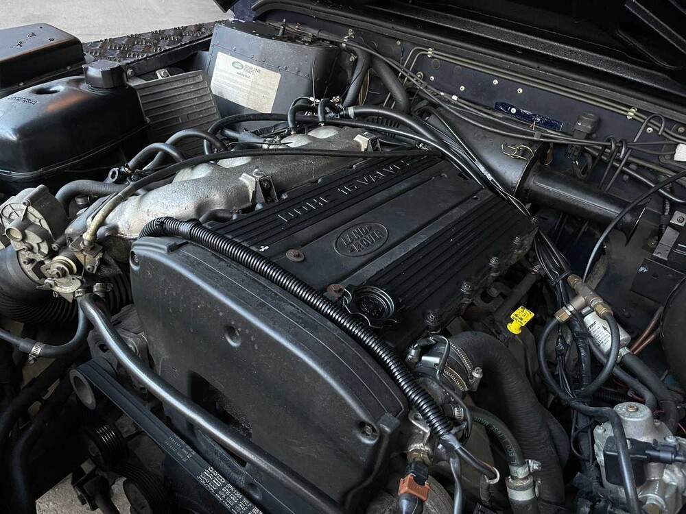 Land Rover Defender 2.0 MPI 136PS 1996