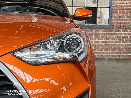 Hyundai Veloster 1.6 Bi-Turbo Limited 201pk 2016