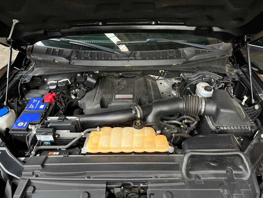 Ford Raptor F150 3.5 V6 Ecoboost SuperCrew Raptor 450hp 2018 (ORIGINAL-GB), V-886-RV
