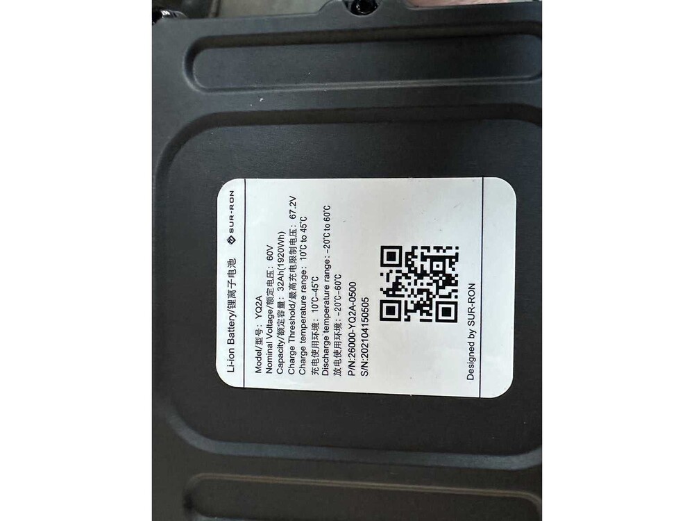 Sur-Ron Light Bee A067 L1EX Elektro Enduro Dirt Bike (neu aus der Box)