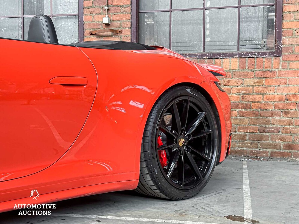 Porsche 911 Cabriolet Carrera S Sport-Design Sport-Chrono 450PS 2020-MJ 992 NW-Modell, J-293-FL