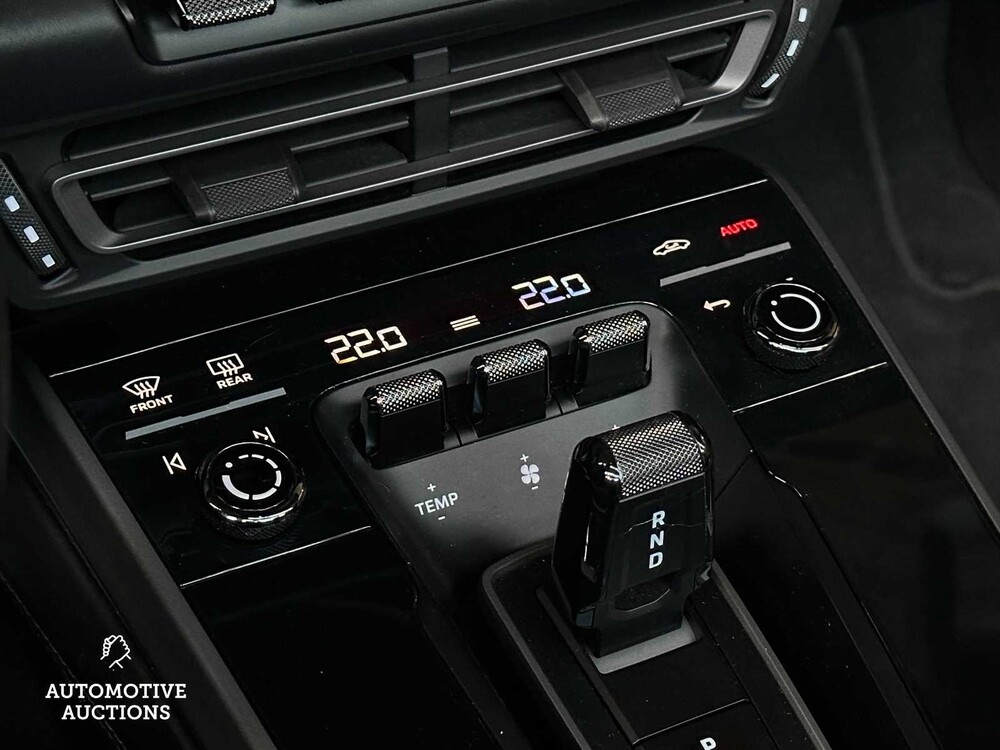 Porsche 911 Cabriolet Carrera S Sport-Design Sport-Chrono 450PS 2020-MJ 992 NW-Modell, J-293-FL