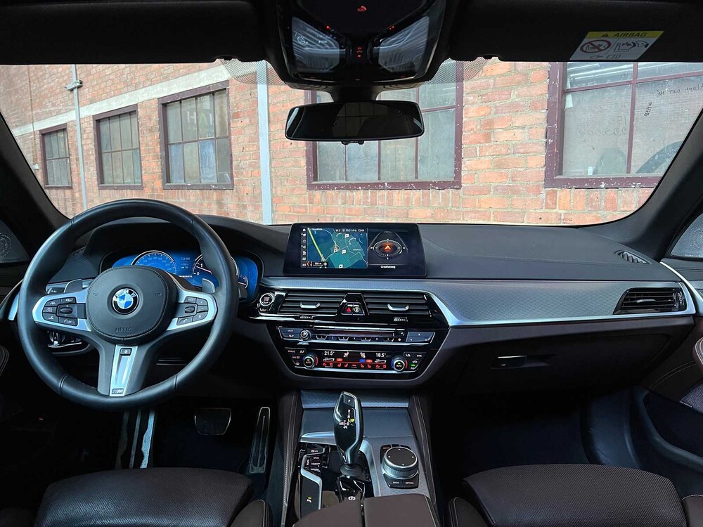 BMW M550i M-Sport xDrive 4.4 V8 High Executive 462PS 2017 5er (ORIGINAL-NL), PD-514-S