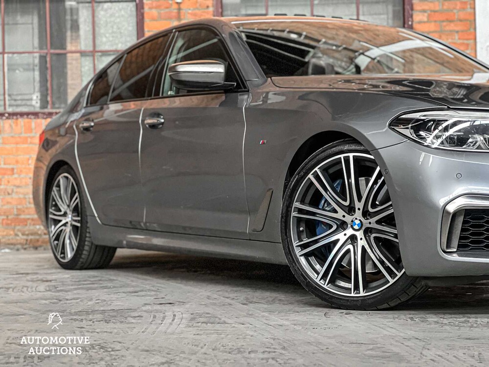 BMW M550i M-Sport xDrive 4.4 V8 High Executive 462PS 2017 5er (ORIGINAL-NL), PD-514-S