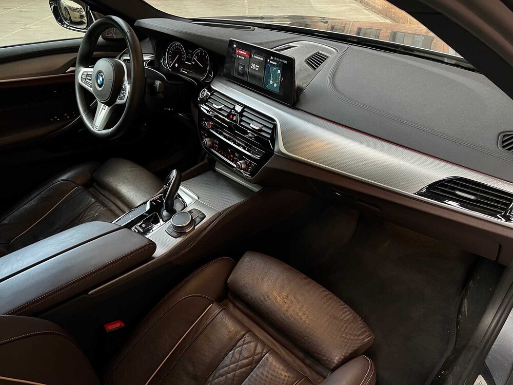 BMW M550i M-Sport xDrive 4.4 V8 High Executive 462PS 2017 5er (ORIGINAL-NL), PD-514-S