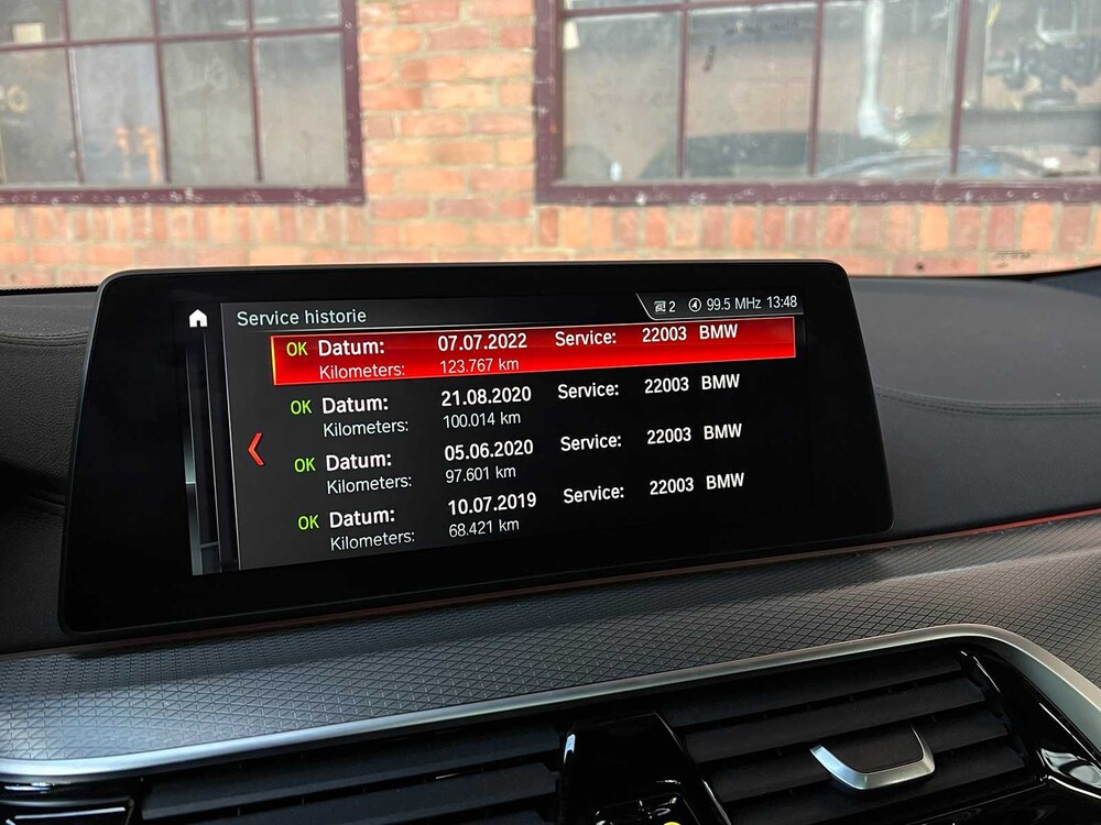 BMW M550i M-Sport xDrive 4.4 V8 High Executive 462PS 2017 5er (ORIGINAL-NL), PD-514-S