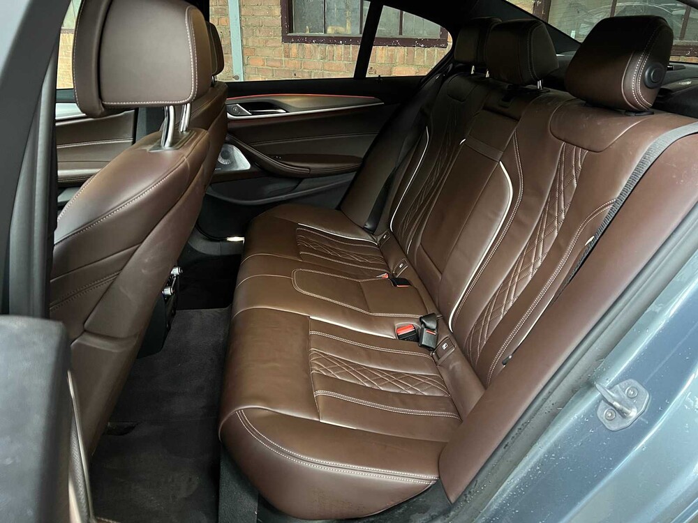 BMW M550i M-Sport xDrive 4.4 V8 High Executive 462PS 2017 5er (ORIGINAL-NL), PD-514-S