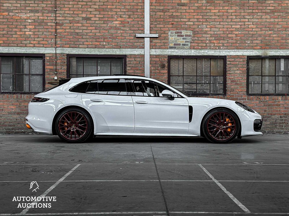 Porsche Panamera Turbo 4.0 V8 549PS Sport-Chrono 2017 -CARBON-