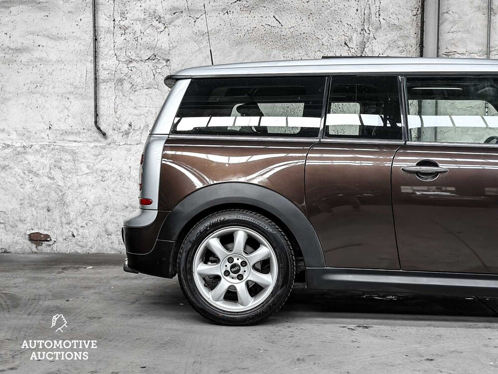 Mini Clubman 1.6 Cooper Chili 120pk 2008 -ORIG-NL-, 87-ZL-DH