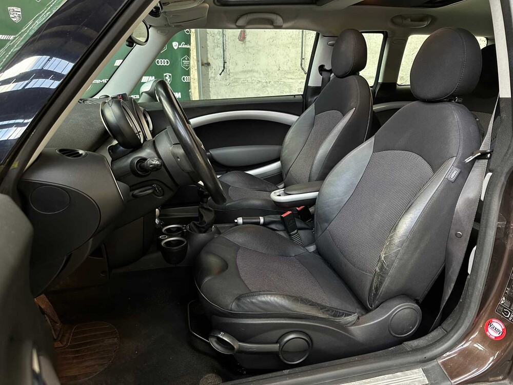 Mini Clubman 1.6 Cooper Chili 120pk 2008 -ORIG-NL-, 87-ZL-DH