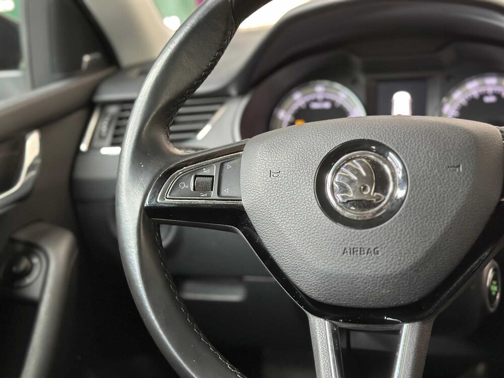 Skoda Octavia Combi 1.0 TSI Bns Edition Plus 116pk 2020 -Orig. NL-, H-994-HJ