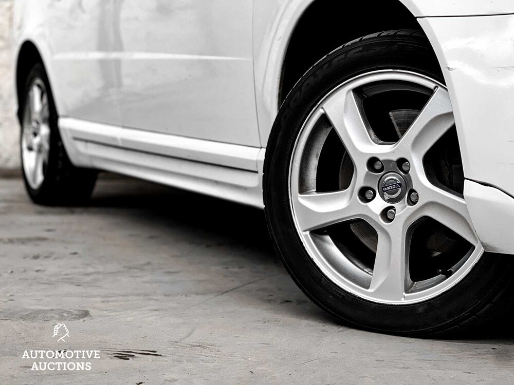 Volvo V70 2.4 D5 185pk 2008, 9-ZSK-36 -YOUNGTIMER-