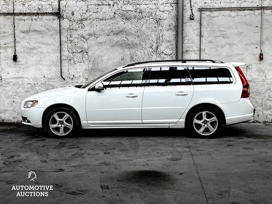 Volvo V70 2.4 D5 185PS 2008, 9-ZSK-36 -YOUNGTIMER-