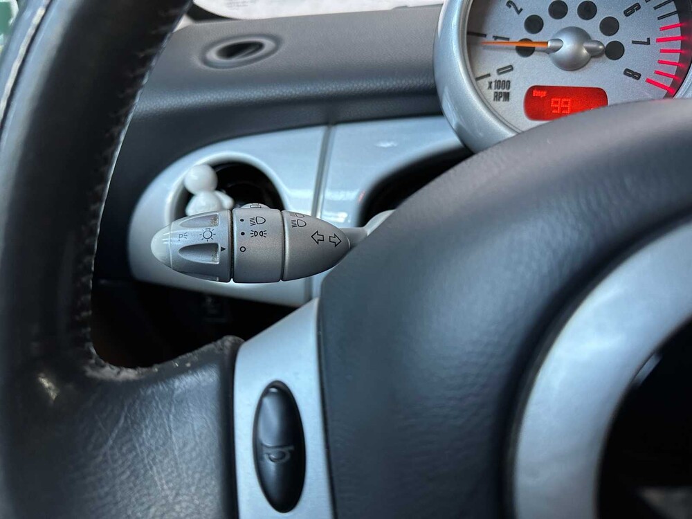 Mini Cooper Pepper 1.6 116pk 2002 -Orig. NL-, 99-LF-GR