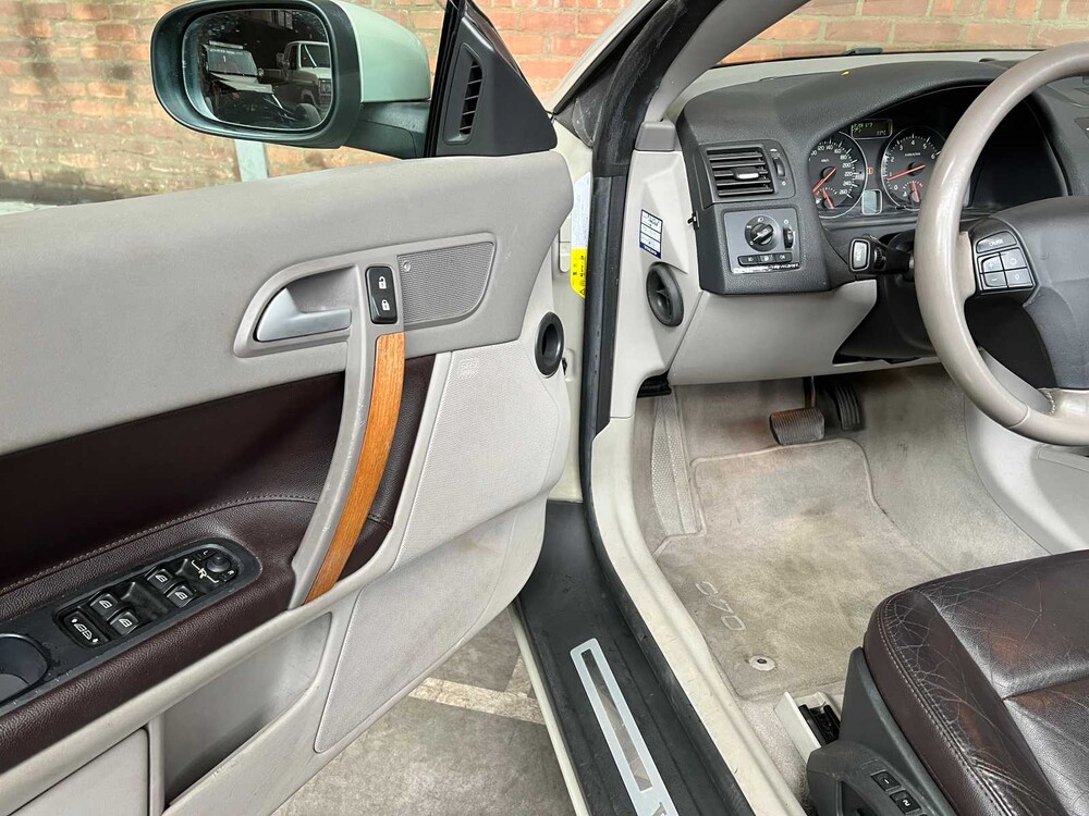 Volvo C70 T5 2.5 L5 220PS 2007 Youngtimer