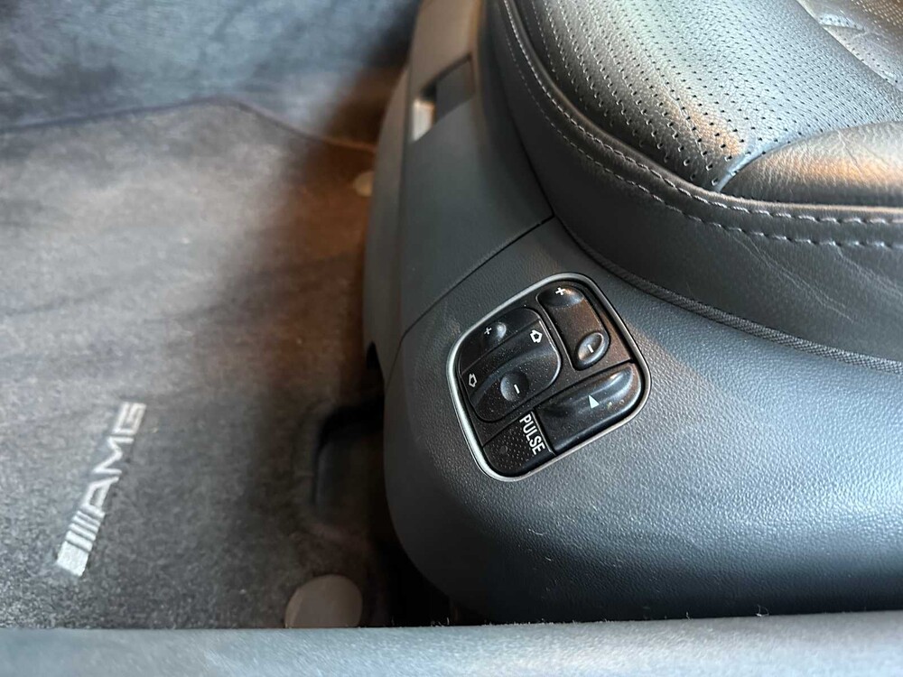 Mercedes-Benz SL55 AMG 5.5 V8 500PS 2004 SL-Klasse Youngtimer 