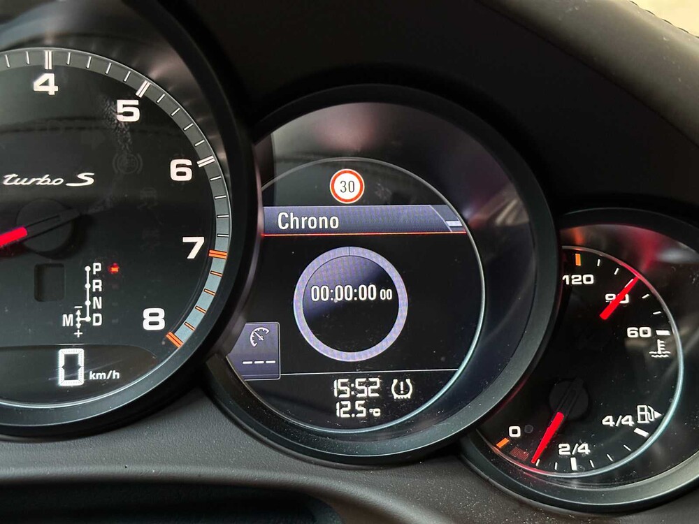 Porsche 911 Turbo S 992 3.6 Sport-Chrono 581PS -CARBON- 2018 (Original-GB), SZ-311-S