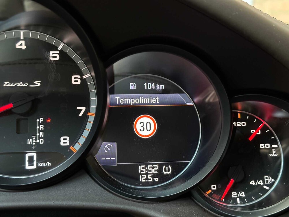 Porsche 911 Turbo S 992 3.6 Sport-Chrono 581PS -CARBON- 2018 (Original-GB), SZ-311-S