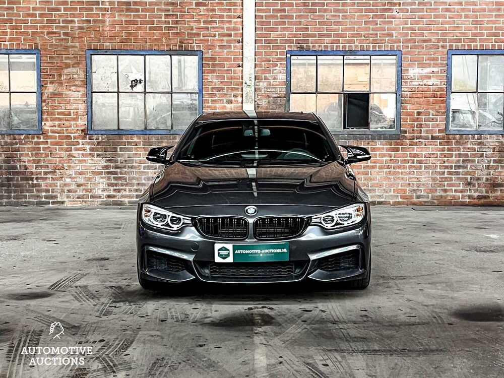 BMW 435i Coupe M-Sport 3.0 L6 306PS 2014 4er