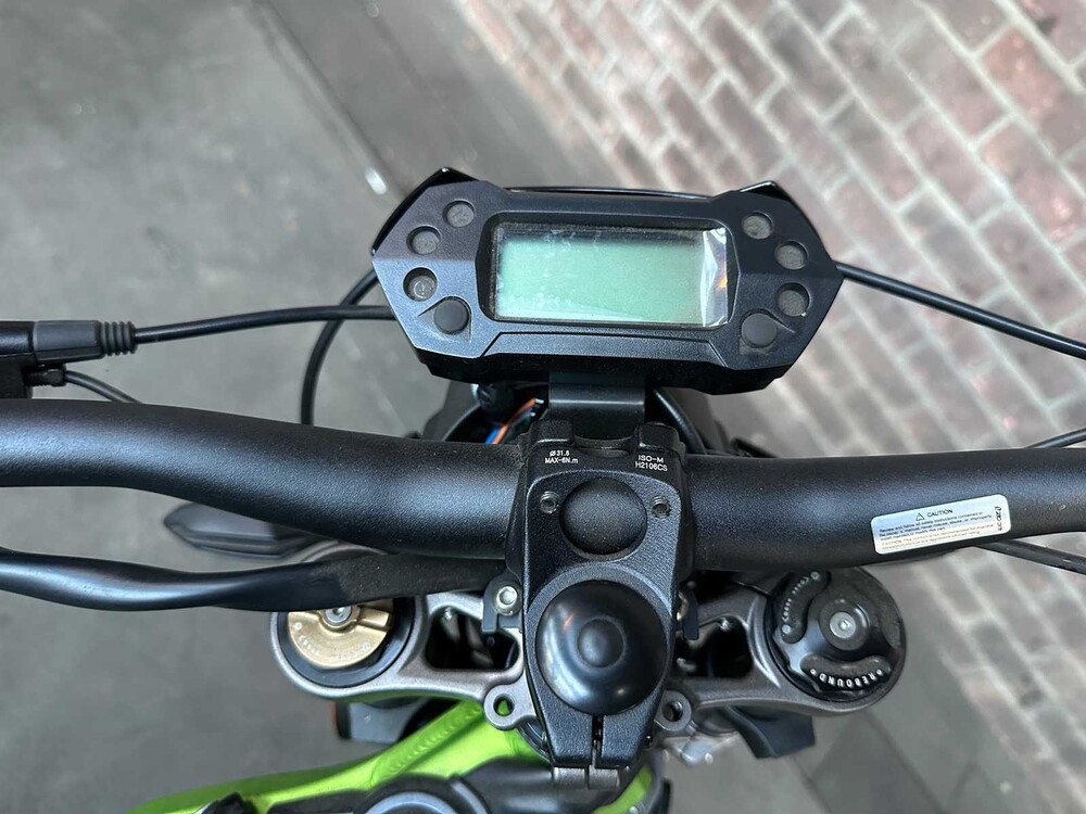 Sur-Ron Light Bee A067 L1EX Elektrische Enduro Crossmotor (nieuw uit doos)