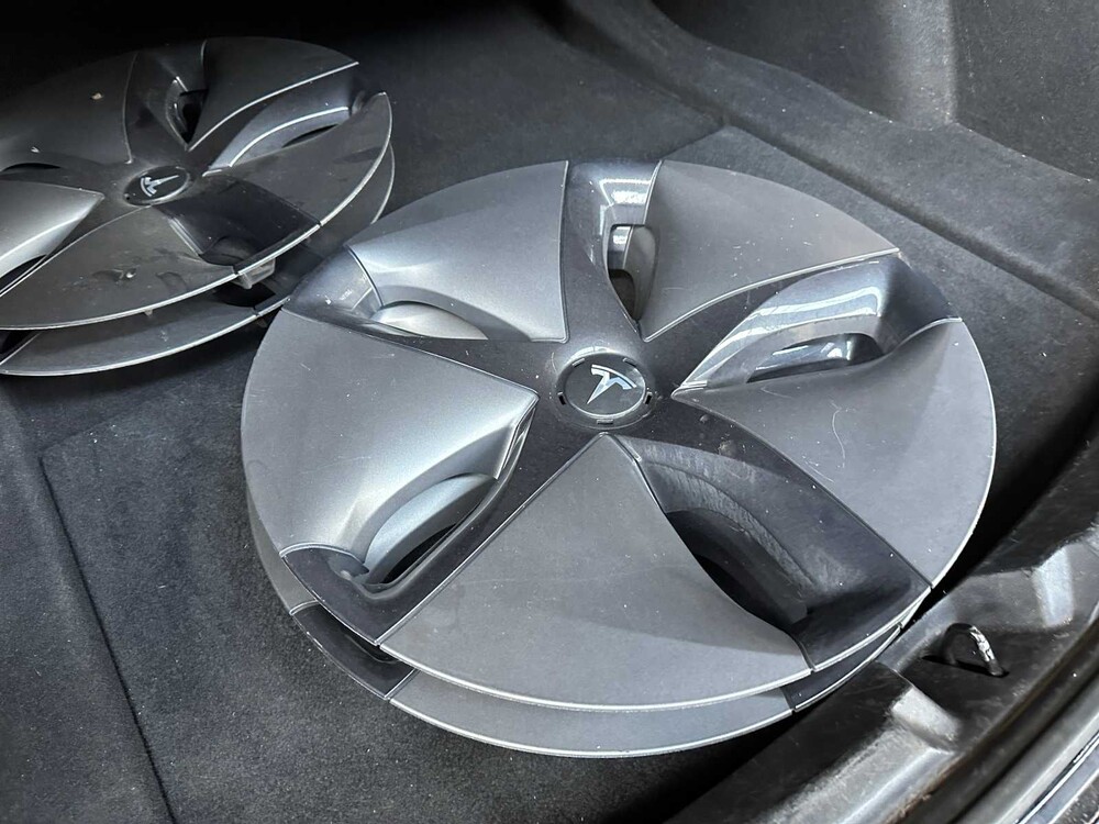 Tesla Model 3 Long Range 75 kWh 351PS 2019 (Original-NL), XT-635-V