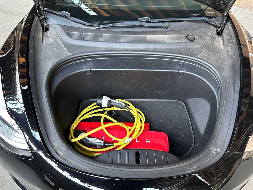 Tesla Model 3 Long Range 75 kWh 351PS 2019 (Original-NL), XT-635-V