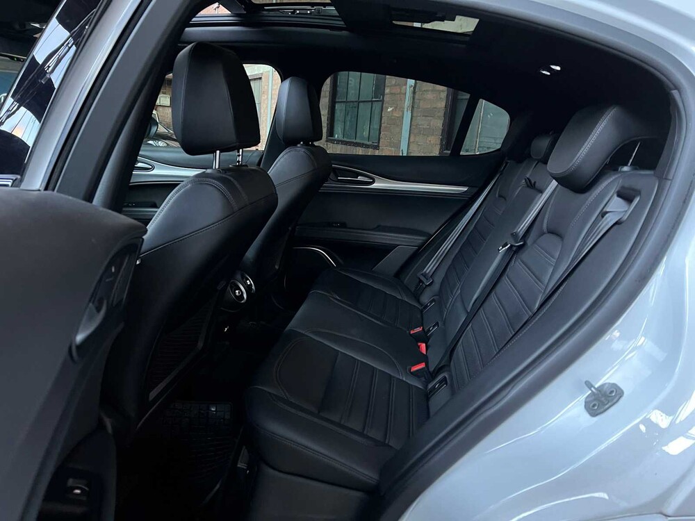 Alfa Romeo Stelvio VELOCE 2.0T AWD 280PS 2020, S-517-SK