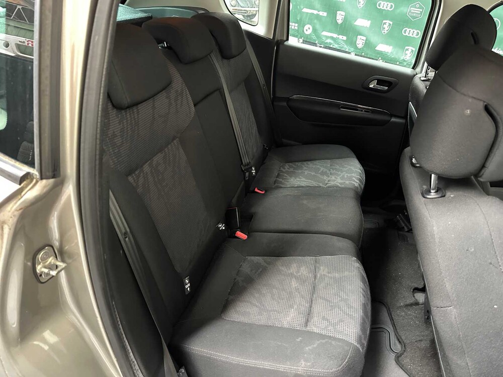 Peugeot 3008 1.6 VTi ST 120pk 2011 (Origineel-NL), 54-PRS-3