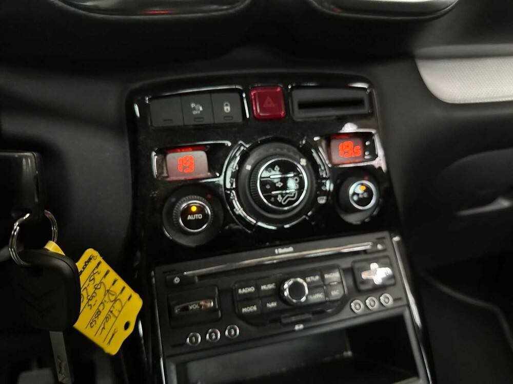 Citroen C3 Picasso 1.6 VTi Exclusive 120pk 2010 -Orig. NL-, 35-LGR-9