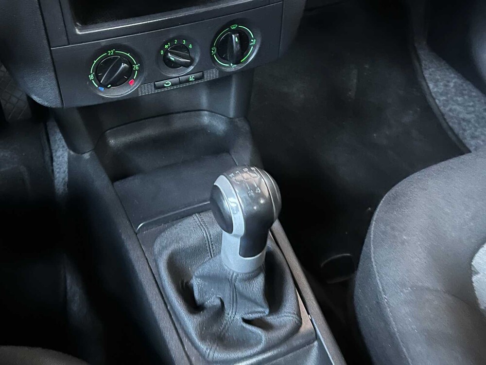 Skoda Fabia 1.4-16V Ambiente 75pk 2007, X-397-LV