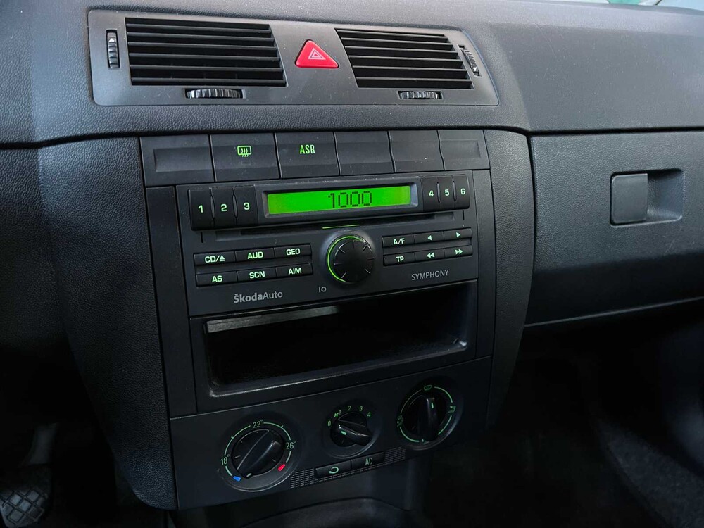 Skoda Fabia 1.4-16V Ambiente 75pk 2007, X-397-LV