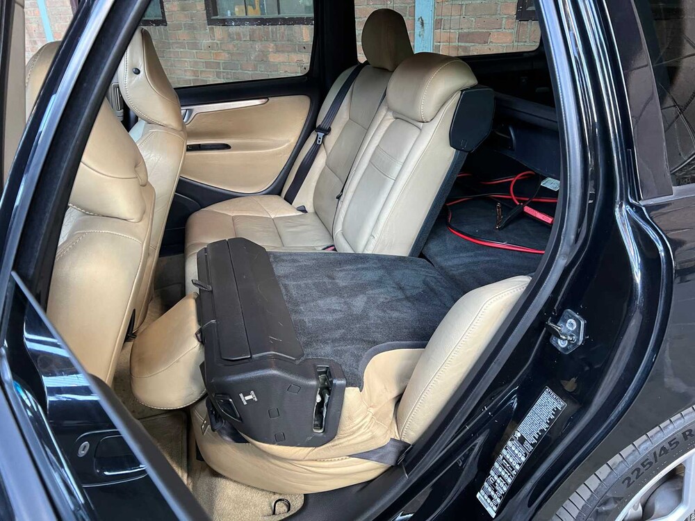 Volvo V70 2.5 R Geartronic 299pk 2004, SB-814-S Youngtimer