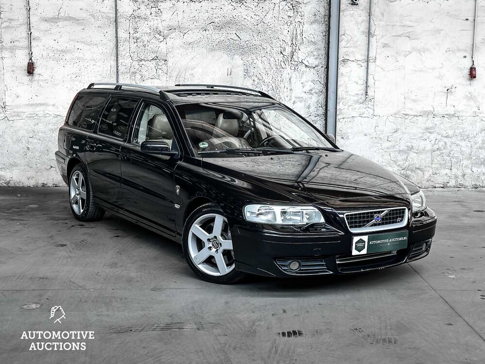 Volvo V70 2.5 R Geartronic 299pk 2004, SB-814-S Youngtimer