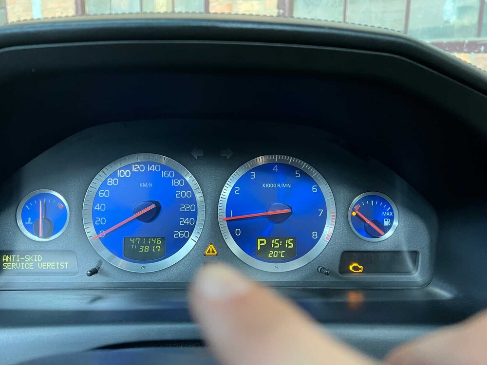 Volvo V70 2.5 R Geartronic 299pk 2004, SB-814-S Youngtimer