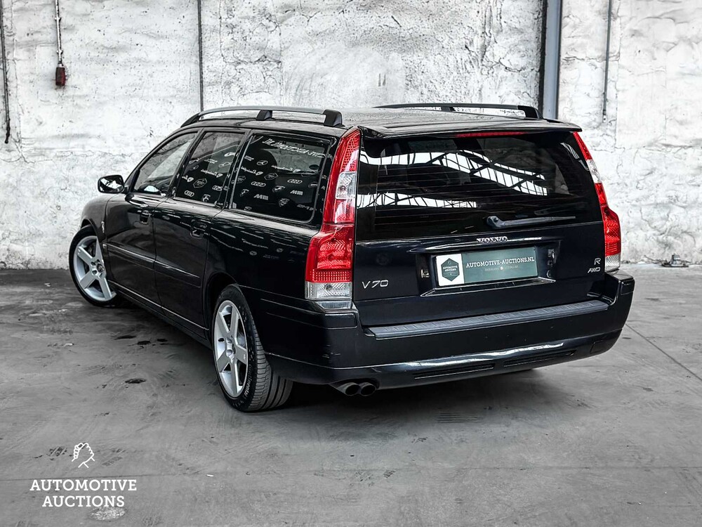 Volvo V70 2.5 R Geartronic 299pk 2004, SB-814-S Youngtimer